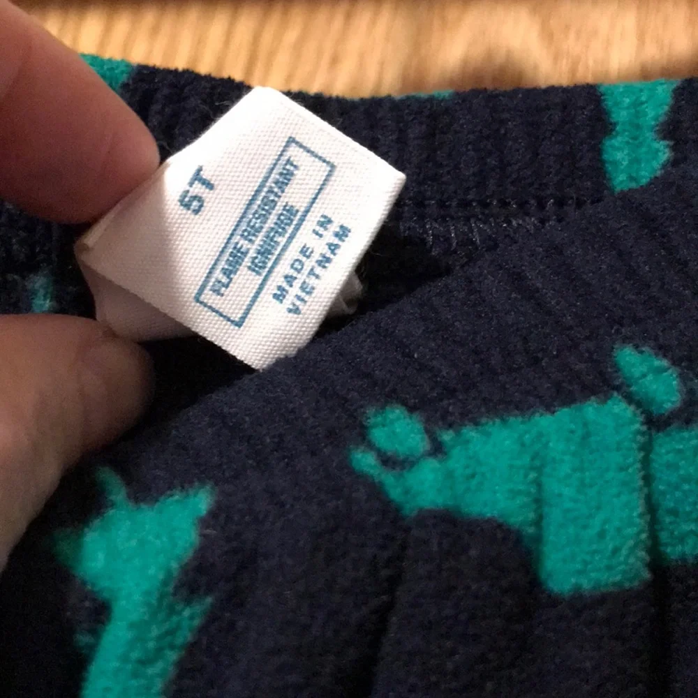 Carter’s Circo Boy’s 5T pajama pants winter sports
